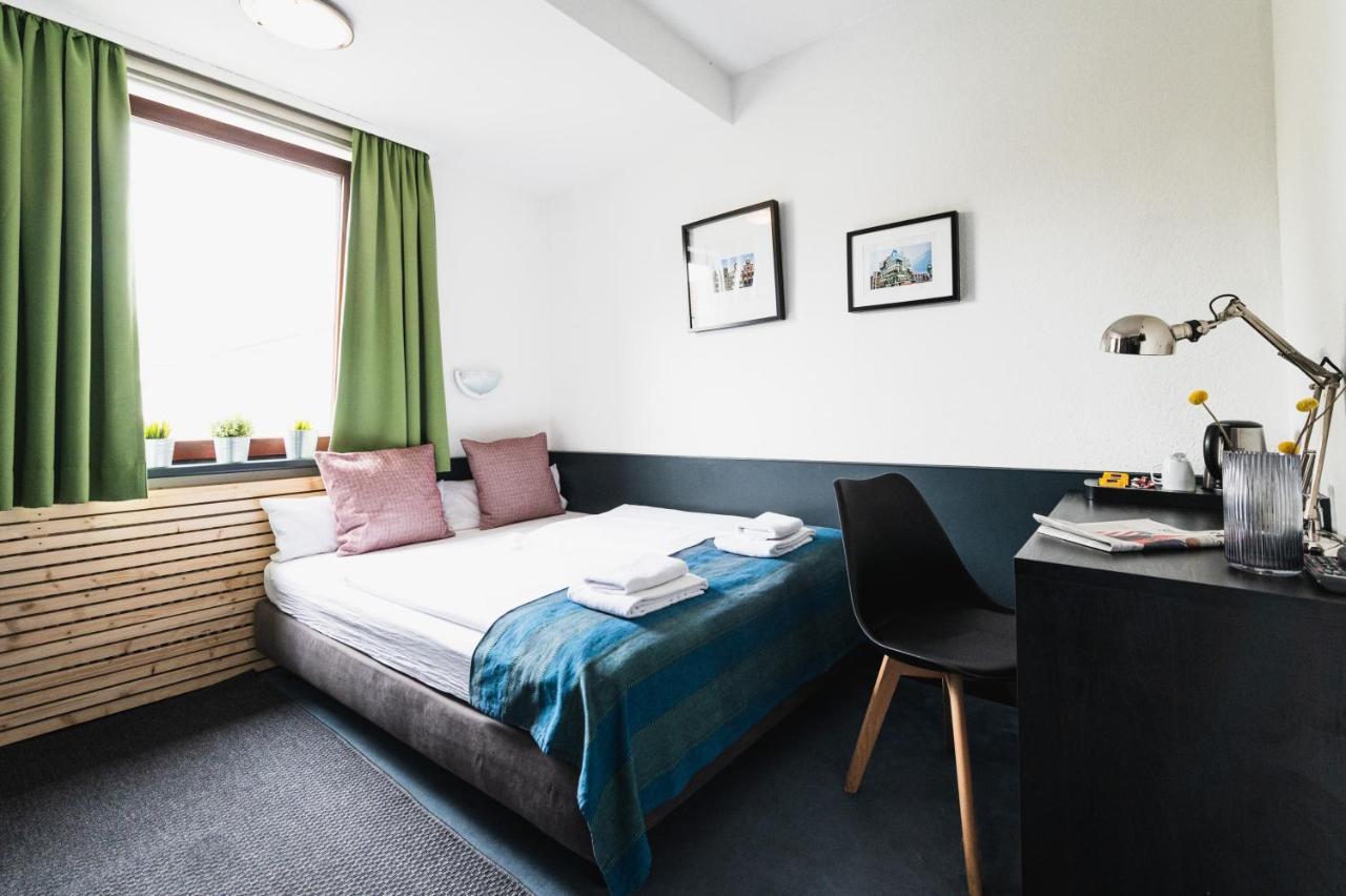 City Hotel Fellbach 24H Check-In エクステリア 写真